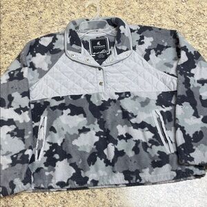Kyodan Quilted Fleece 1/2 Snap Pullover Jacket. Size XL. Black/Gray Camo  GUC